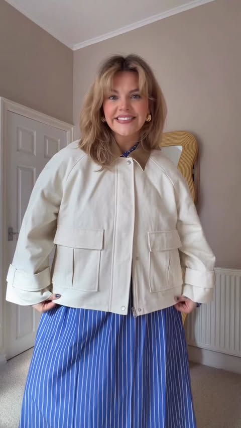 Instagram post by @libsfaulk for La Redoute. Caption reads: Ad Spring styling Skirts with @laredoute_uk To....