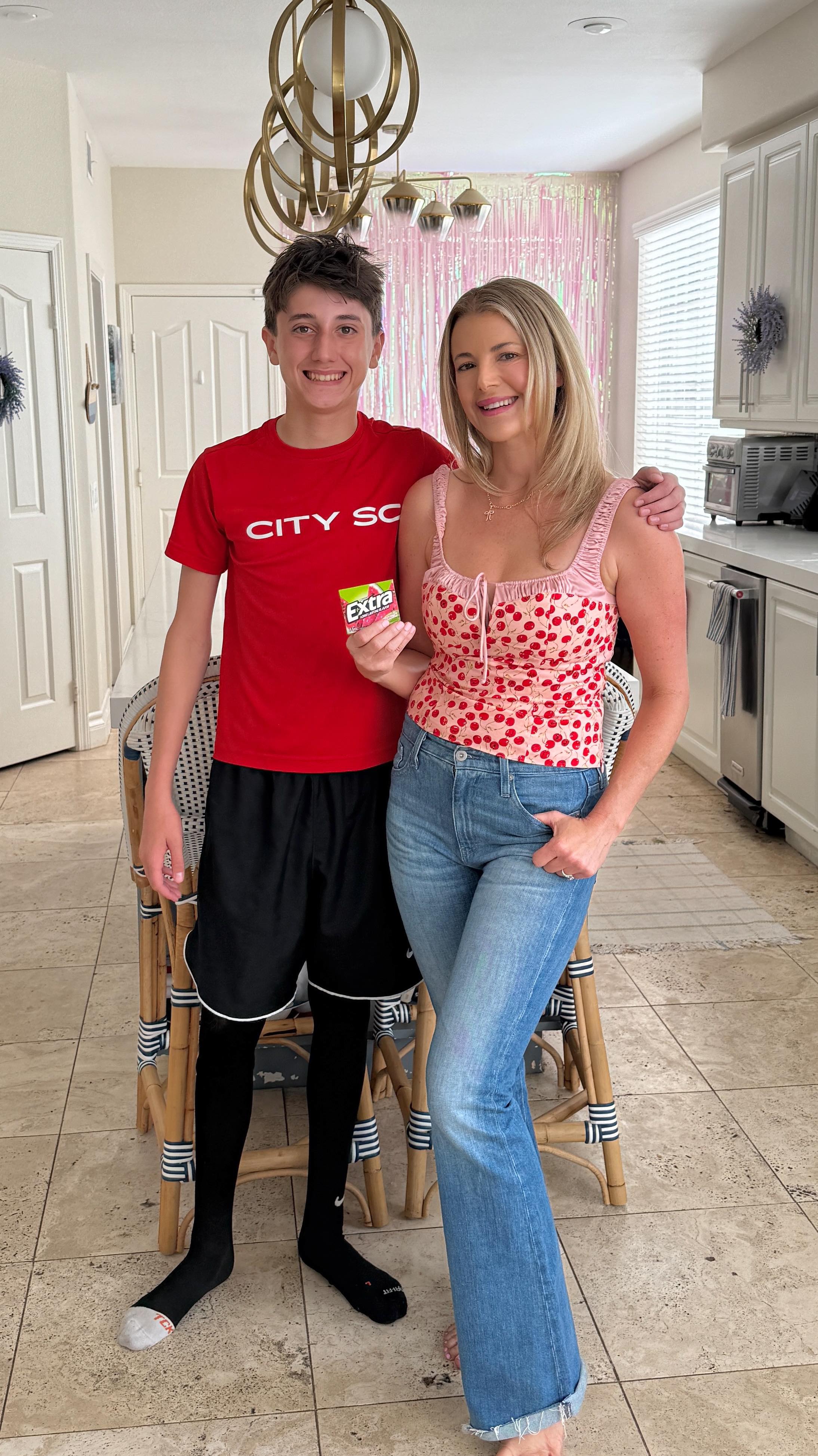 Instagram post by @xo.rachelpitzel for EXTRA Gum. Caption reads: @ExtraGum is a must-have in my teen’s....