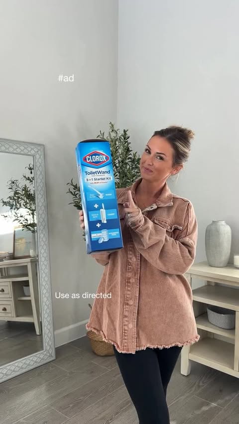 Instagram post by @camenyoungblood for Clorox. Caption reads: #ad There's nothing like a clean space to make it....