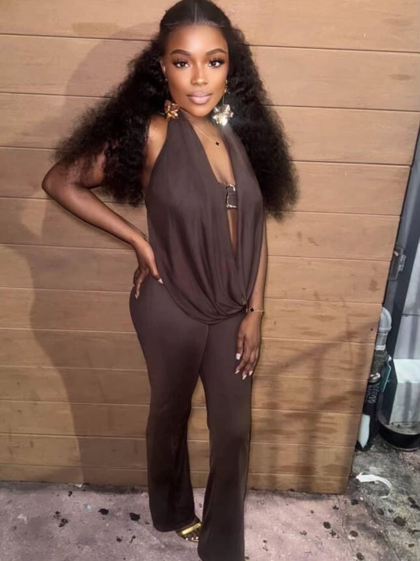 Instagram post by @fashionnova.models_ for PrettyLittleThing. Caption reads: Follow This Amazing Profile👇👇
Follow💗👉....