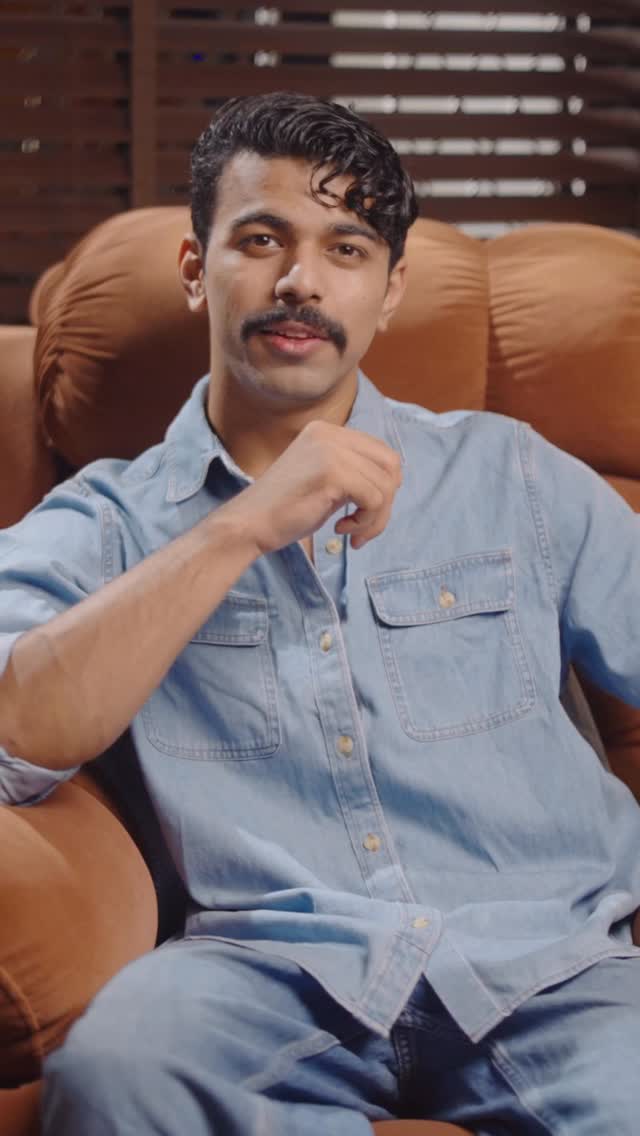 Instagram post by @thefashionbuzzzz for Plum Goodness. Caption reads: Keeping it raw, real & result-driven 🌿
Plum 10%....