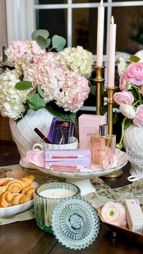 Instagram post by @_janinegraff_ for QVC. Caption reads: #qvcpartner Mother’s Day Beauty + Bubbles [...].