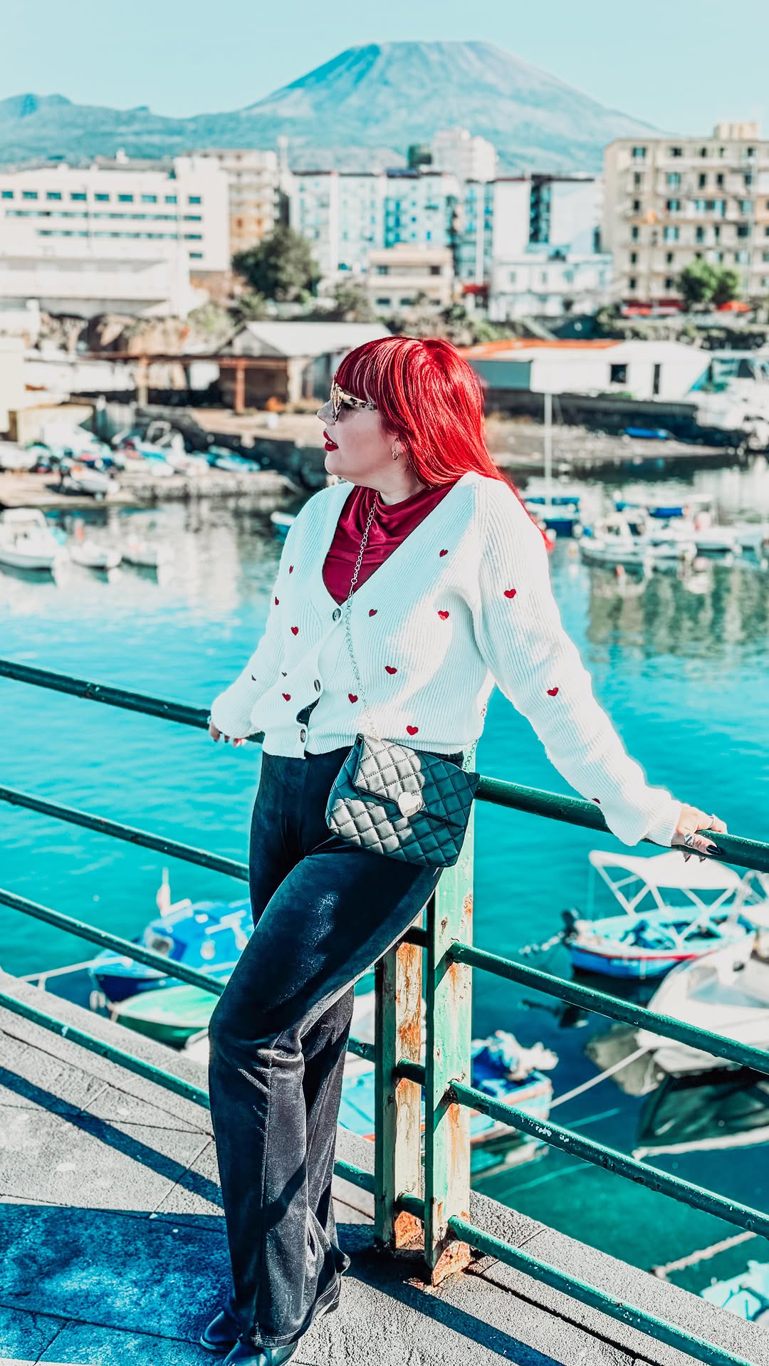 Instagram post by @martinamaida_ for italia.it. Caption reads: Ama con coraggio, dona con coraggio!
Lista dei....