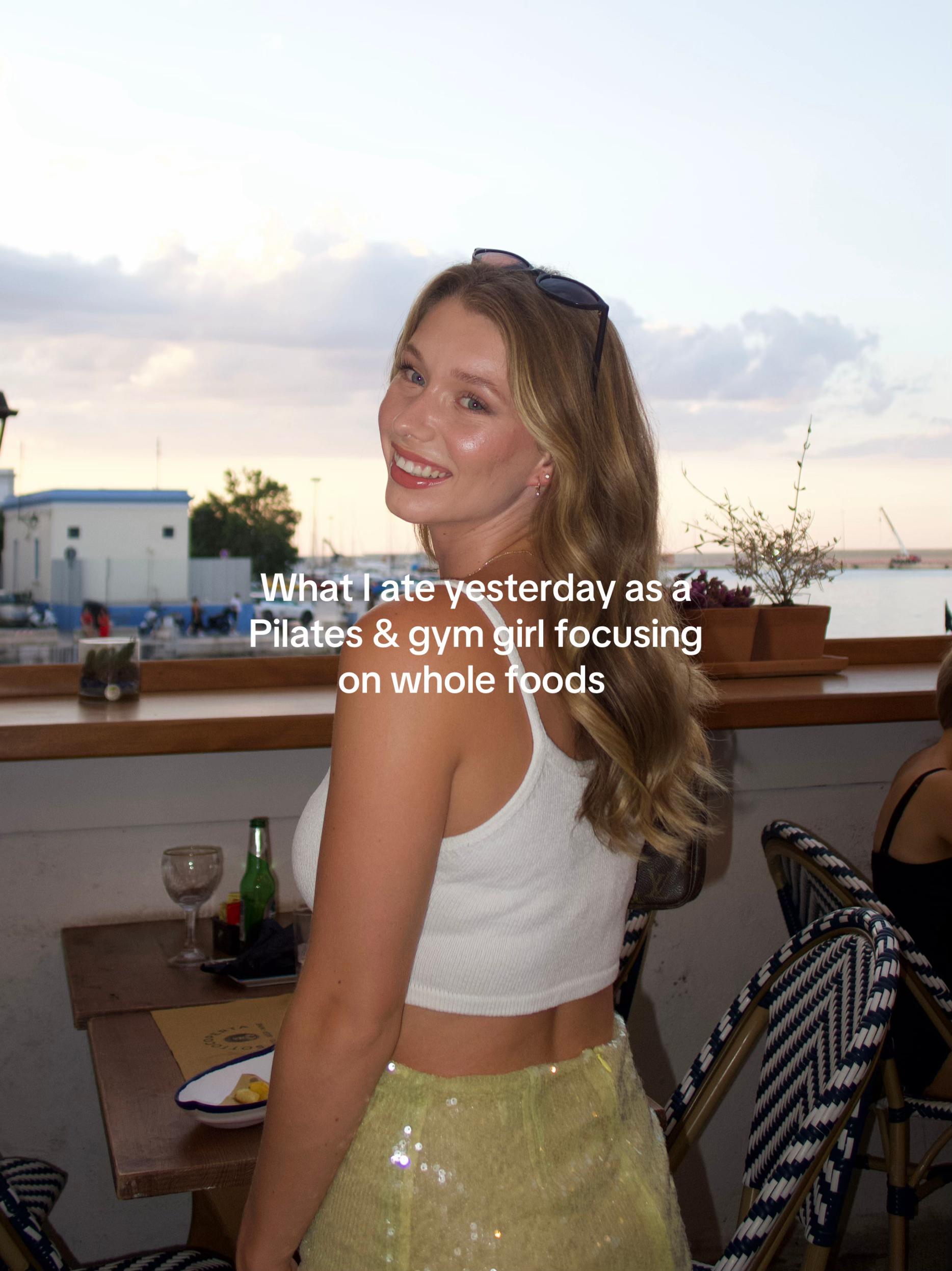 TikTok post by @stellarosemoss for Tropeaka. Caption reads: [...] stellarosemoss for 10% off your first....