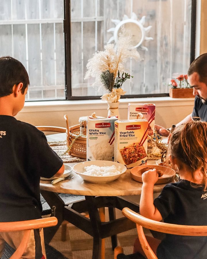 Instagram post by @haleymartinoxo for Soapbox Influence. Caption reads: Holiday meals made easy 🍚✨

 #ad The holiday....