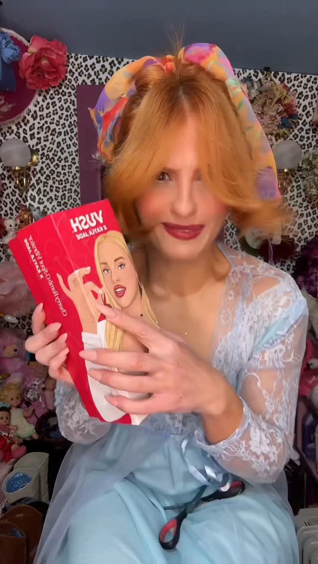 Instagram post by @letsgetlayered for Frank Body. Caption reads: I swear my cheeks turned cherry the second I....