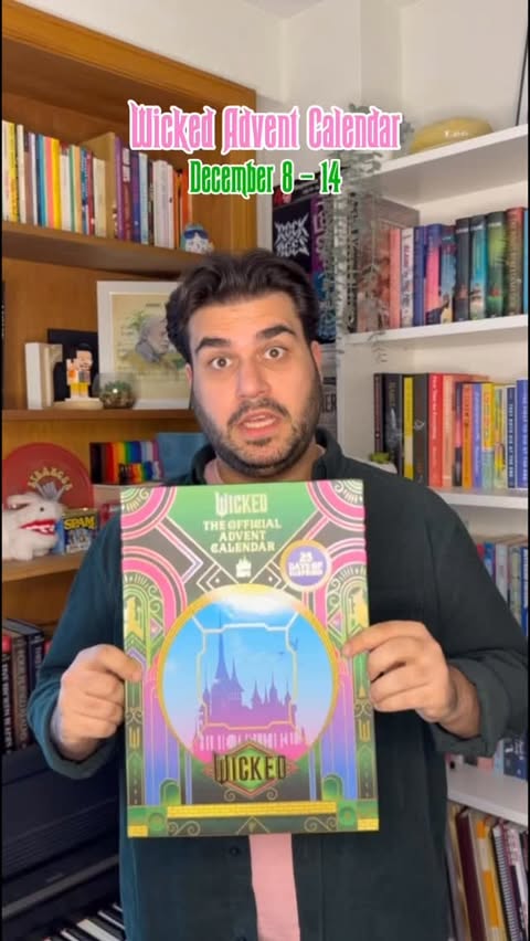 Instagram post by @robsrecroom for Insight Editions. Caption reads: [...] #adventcalendar #unboxing @insighteditions.