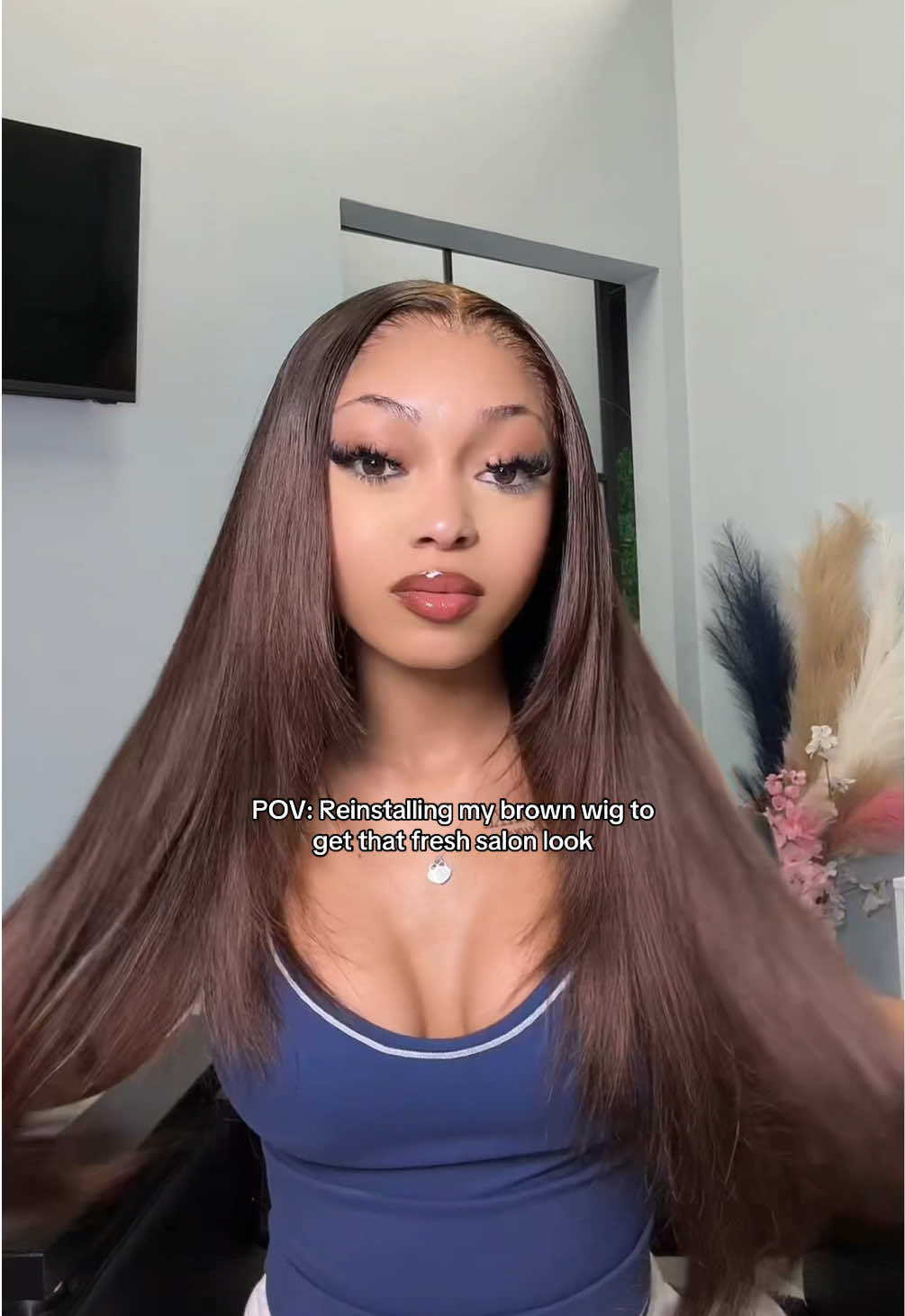 TikTok post by @syniahalandra for Alipearl Hair. Caption reads: Linked in b!0 @alipearlhair_official....