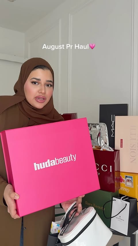 Instagram post by @lizabdallah for Dr.Jart+. Caption reads: August Pr Haul 💗 @pumame @guccibeauty @drjart....