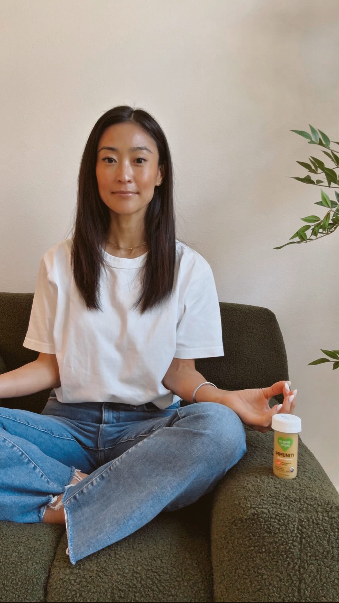 Instagram post by @janetdoubleu for So Good So You. Caption reads: #ad It’s cold/flu season and I am determined to....