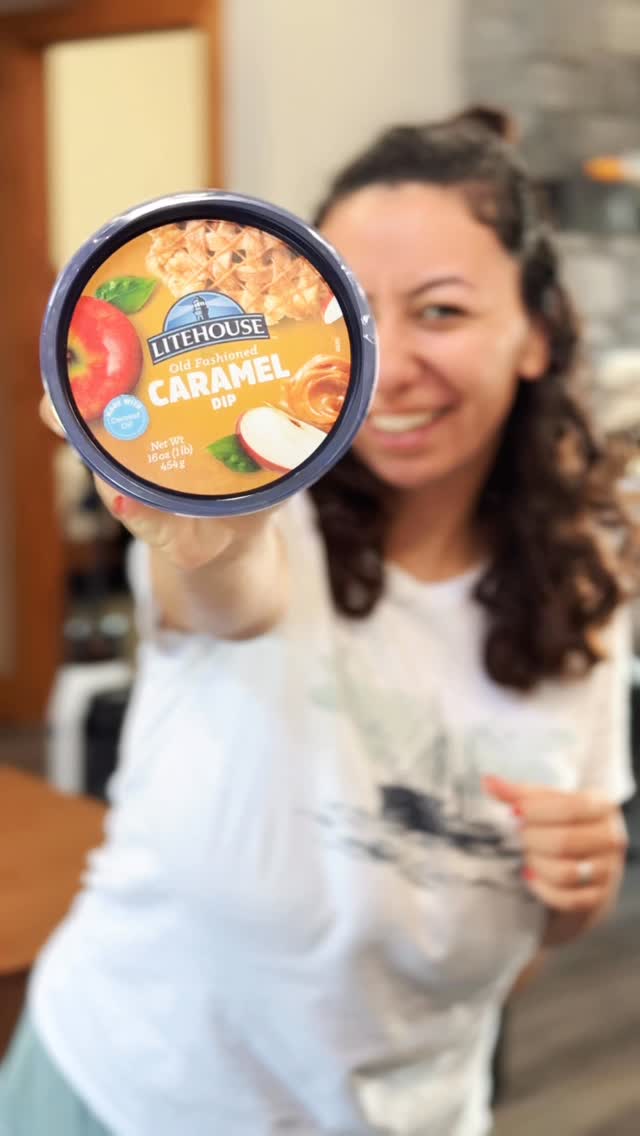 Instagram post by @kerrasmomlife for Litehouse Foods. Caption reads: Craving the taste of fall? 🍂

Litehouse Old....