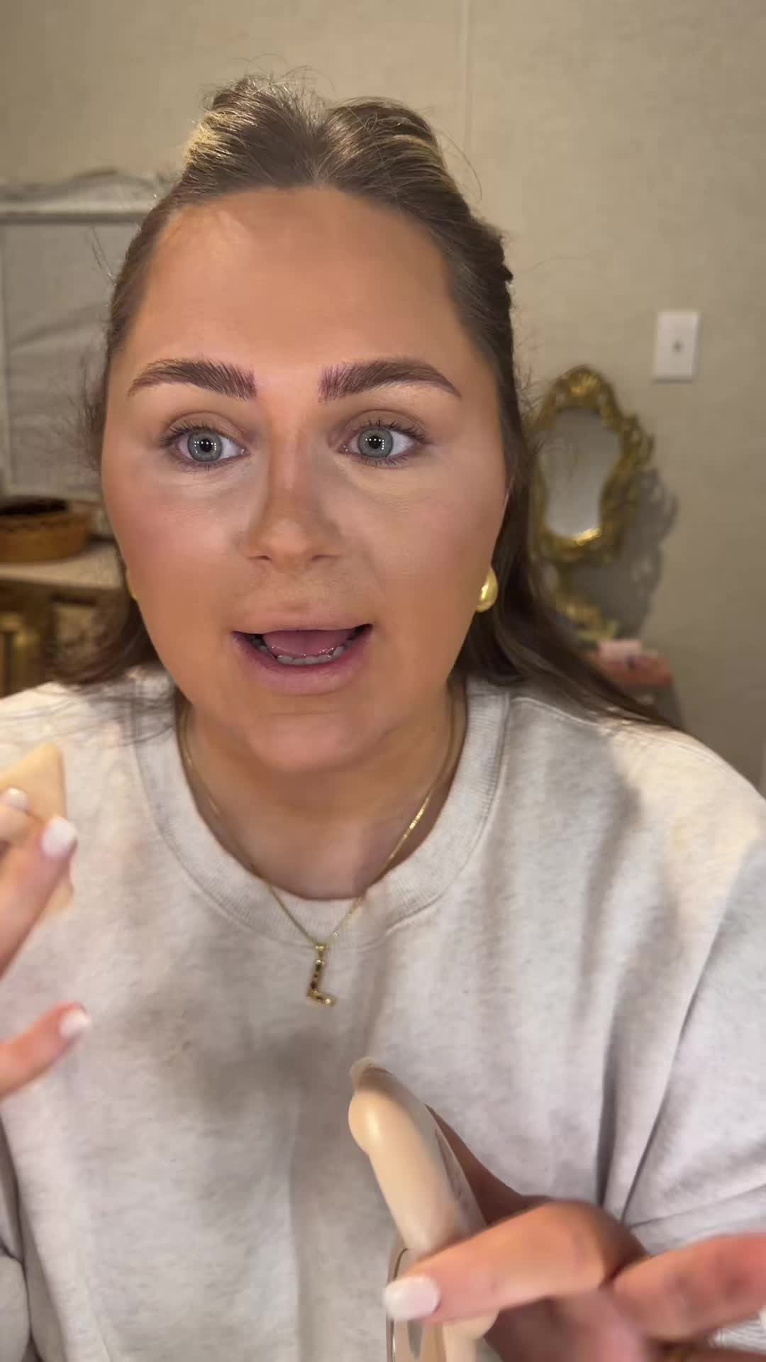 TikTok post by @lyndeedebetaz for DIBS Beauty. Caption reads: [...] always go back to 🙌🏼🙌🏼 @DIBSBEAUTY....