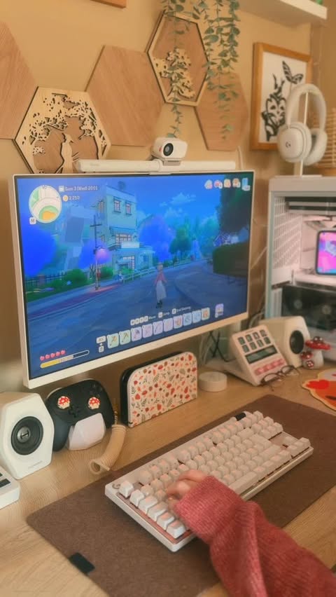 Instagram post by @gamewithkiwi for Xbox. Caption reads: [...] #cozygamer #desksetup #pcgames #xboxgames....