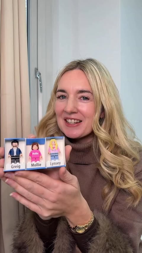 Instagram post by @itsmolliesworld for Minifigs.me. Caption reads: [...] most fun designing our figures with....