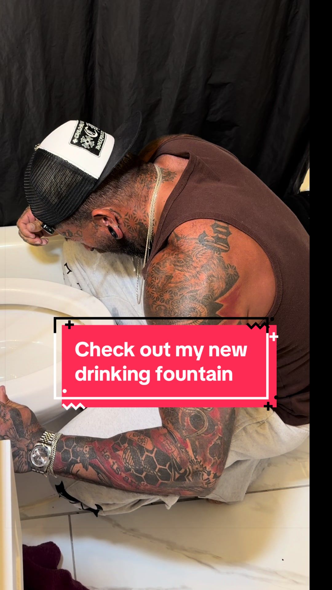 TikTok post by @tattedpoet for LUXE Bidet. Caption reads: [...] #tiktokshopfinds #hygiene @LUXE Bidet.