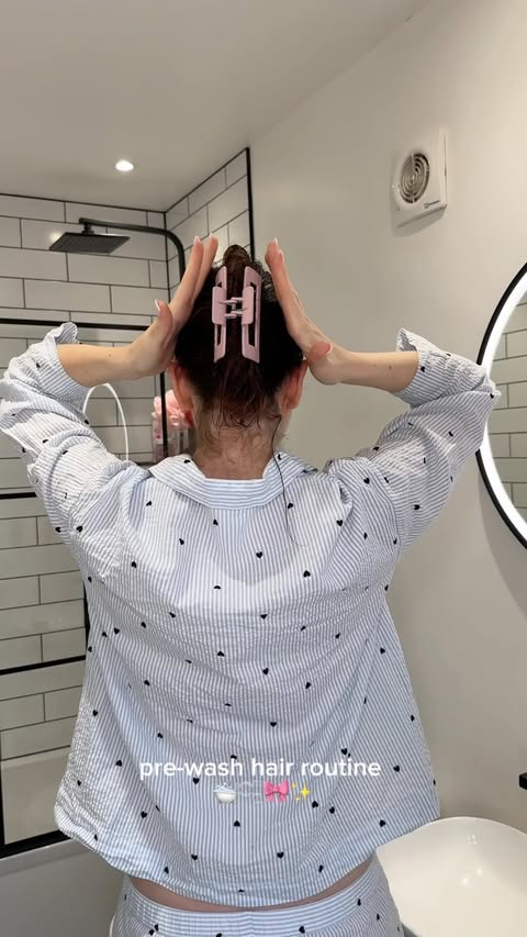 Instagram post by @blueusual for Gisou. Caption reads: [...] virgin coconut hair treatment* @gisou honey....