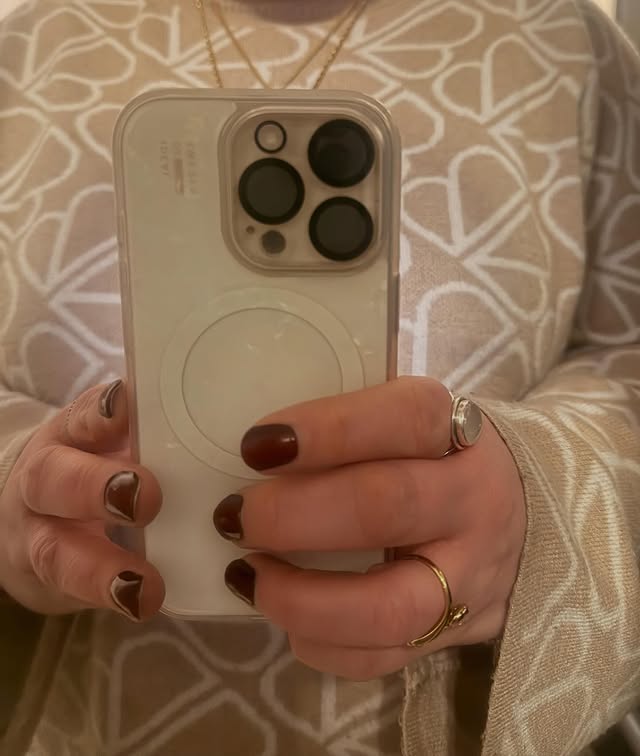 Instagram post by @pink.jewellery for idealofsweden. Caption reads: Rabattcode @idealofsweden 15% 🎉

🎄CB15XMAS🎄

My....