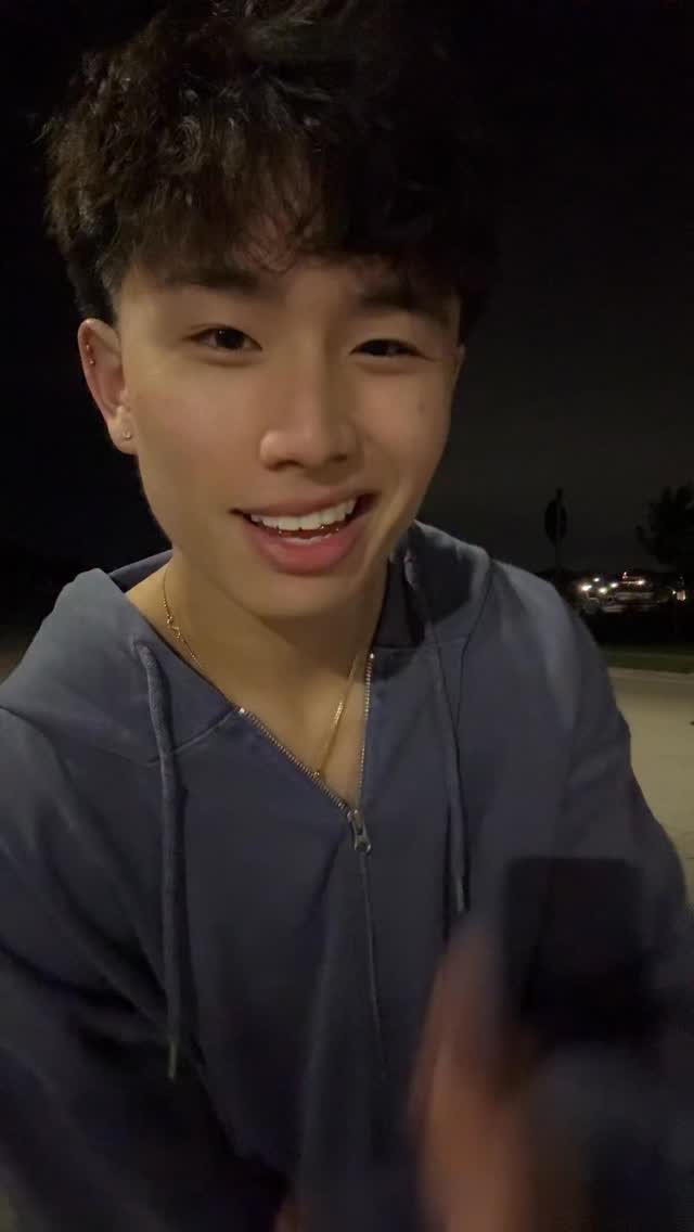 Instagram post by @jonnydho_ for LEWKIN. Caption reads: muahahahah @lewkinofficial @lewkinmen #lewkinmen....