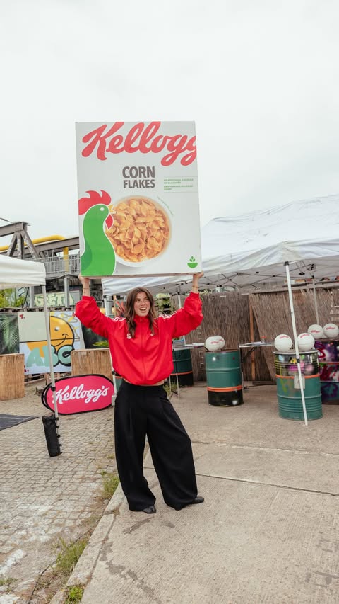 Instagram post by @lotta.ssophie for Kellogg's. Caption reads: Anzeige I Spend the Day with me and @kelloggs_de....