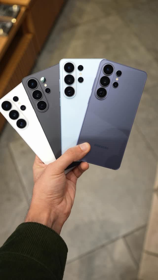 Instagram post by @irfanjunejo for Samsung. Caption reads: Samsung has won the Innovation game with the [...].