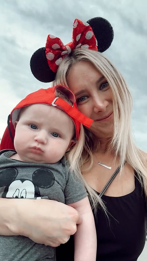 Instagram post by @trendyambitiousblonde_ for Disney On Ice. Caption reads: [...] giving one lucky winner 4 tickets to....