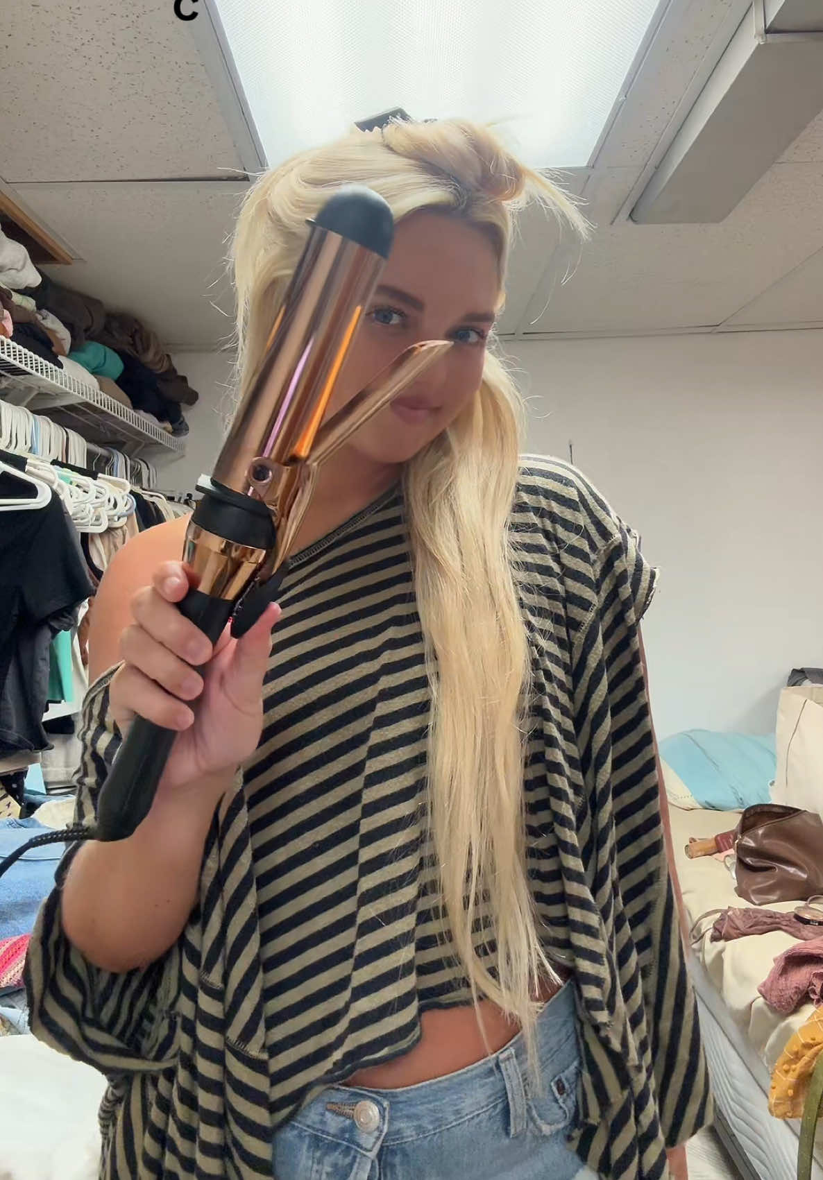 TikTok post by @ssloveship for Full Shine. Caption reads: Curling my tape ins! @FullShineHair #hairtok....