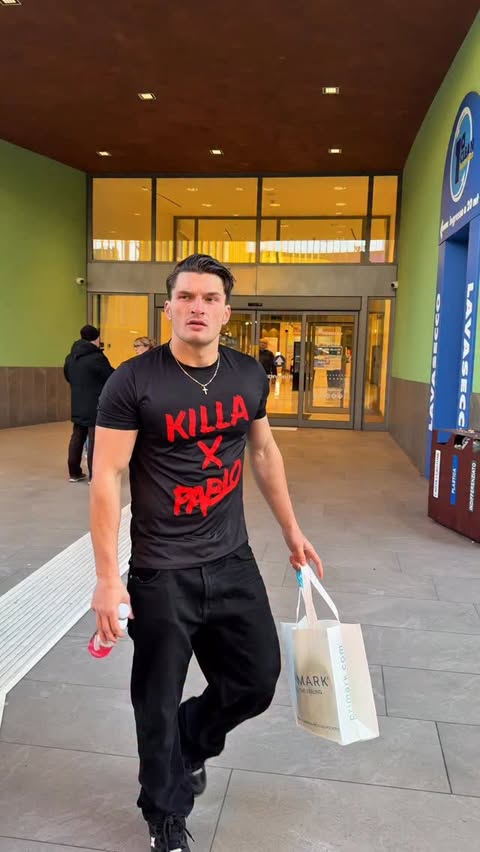 Instagram post by @alex_stana_ for DrinkPrime. Caption reads: 🫡.