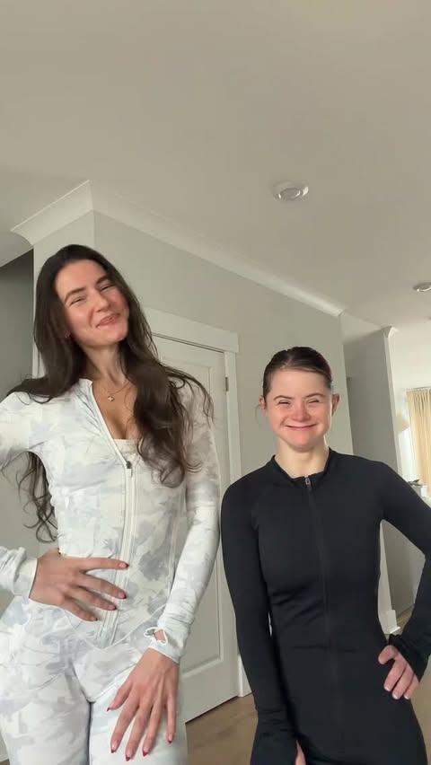 Instagram post by @vallitfit for Buffbunny Collection. Caption reads: I turned her frown upside down 🥰 Wearing....