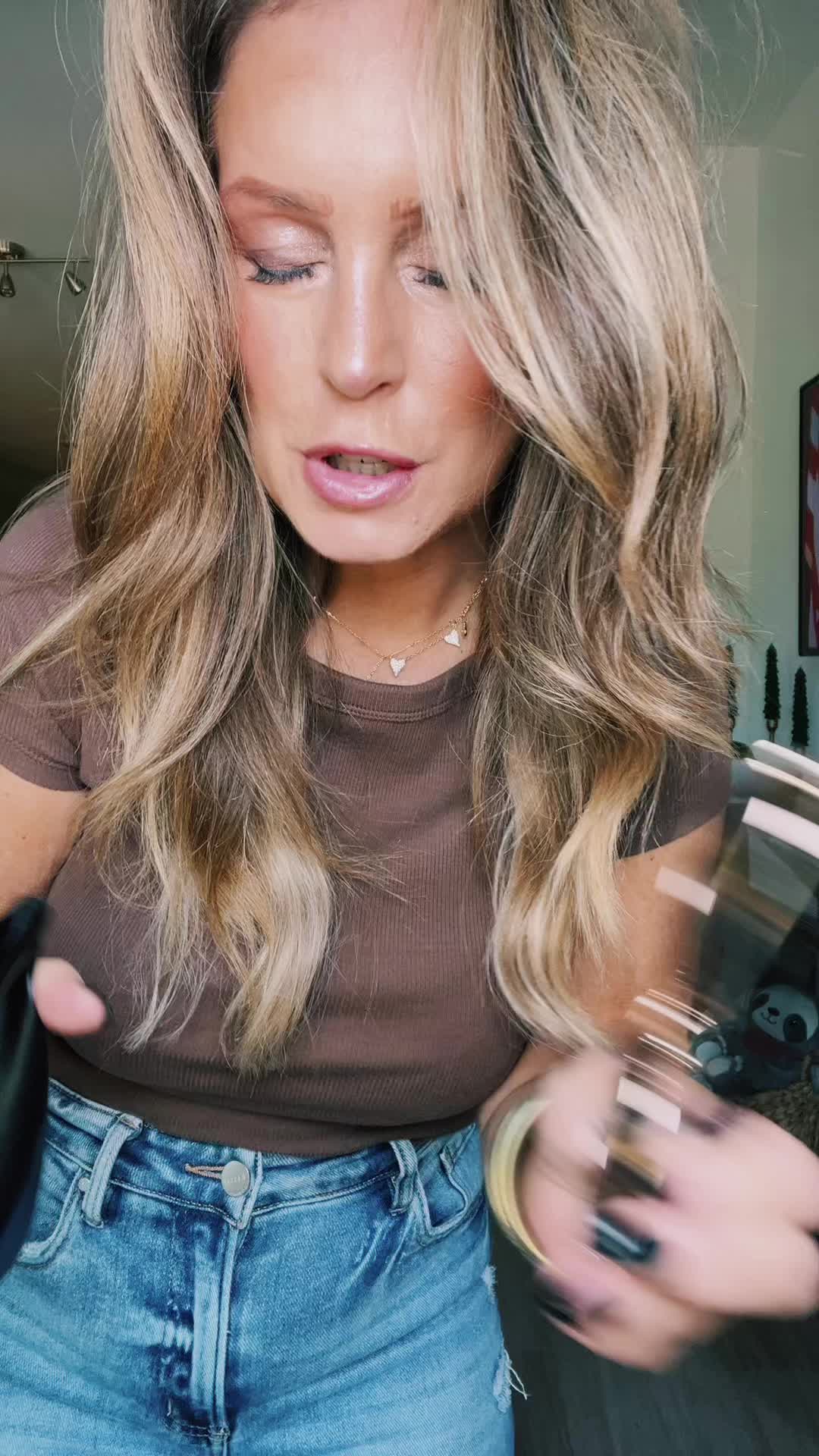 TikTok post by @danapritchard0 for QUAY. Caption reads: [...] with the UPTOWN sunnies @Quay....