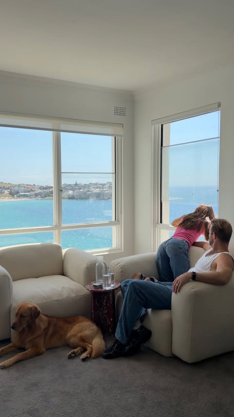 Instagram post by @dominiquelissa for Koala. Caption reads: [...] it up. The comfort and colour on our new....