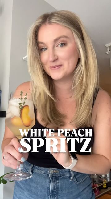 Instagram post by @bitsbitesblog for Master of Mixes. Caption reads: WHITE PEACH SPRITZ ft. @masterofmixes_....