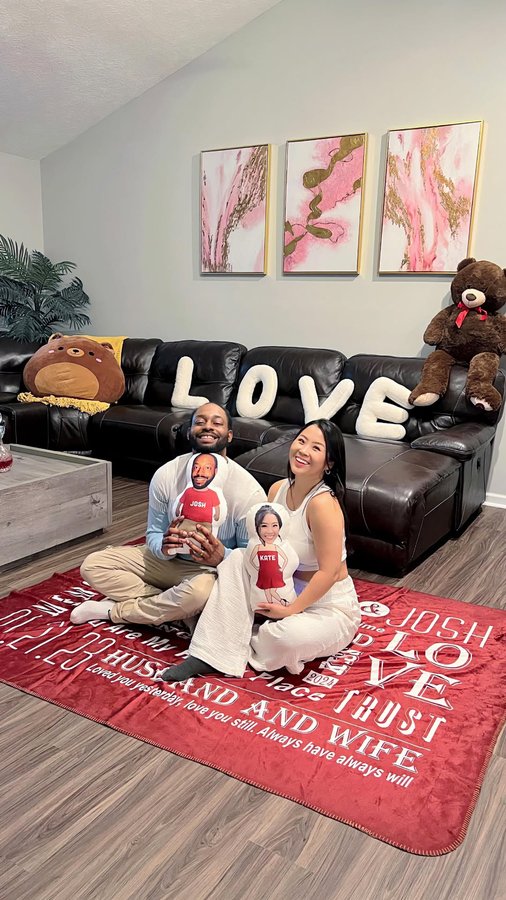 Instagram post by @heyimkate for Personalization Mall. Caption reads: Valentine’s Day gifts but make it....