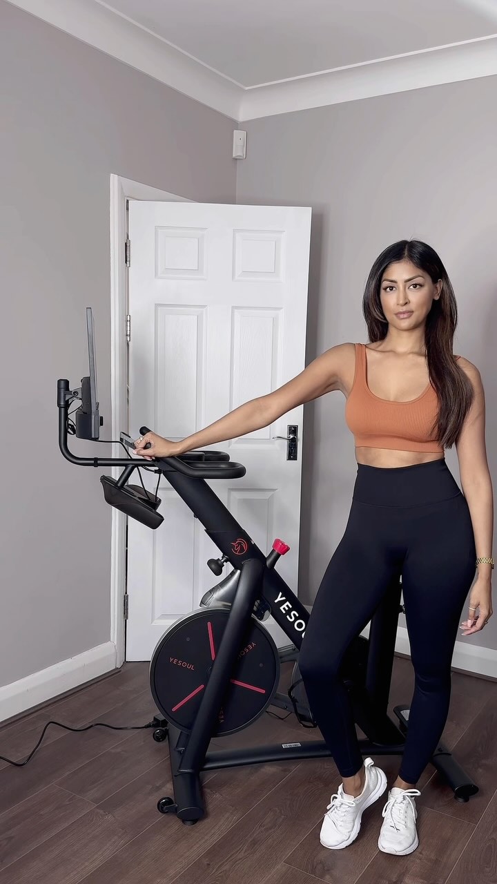 Instagram post by @farahsattaur for YESOUL FITNESS. Caption reads: @yesoulfitness.official 🚴🏽‍♀️✨

Ready to elevate....