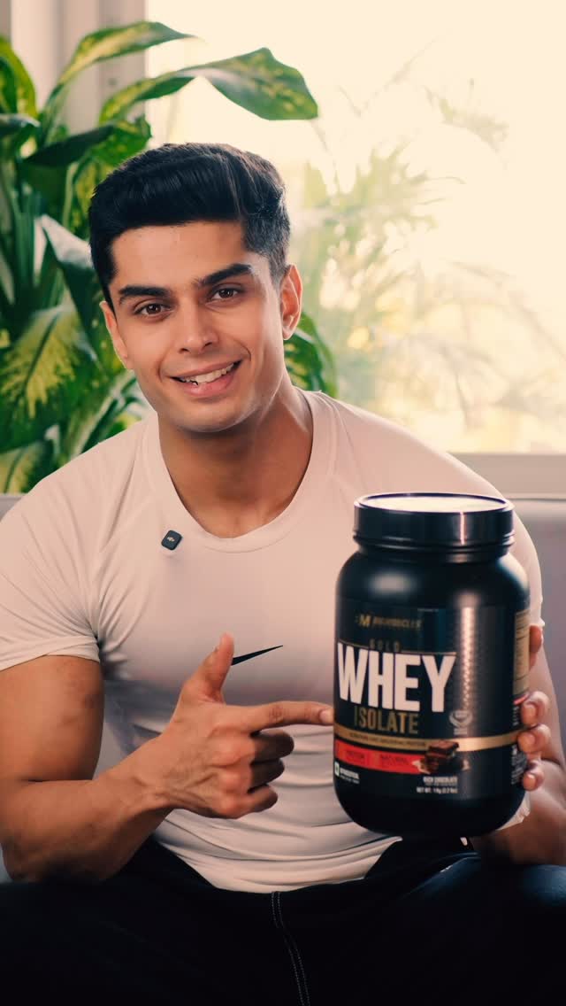 Instagram post by @tejasyadavv for Bigmuscles Nutrition. Caption reads: Which protein supplement to take? 😱
Best Isolate....