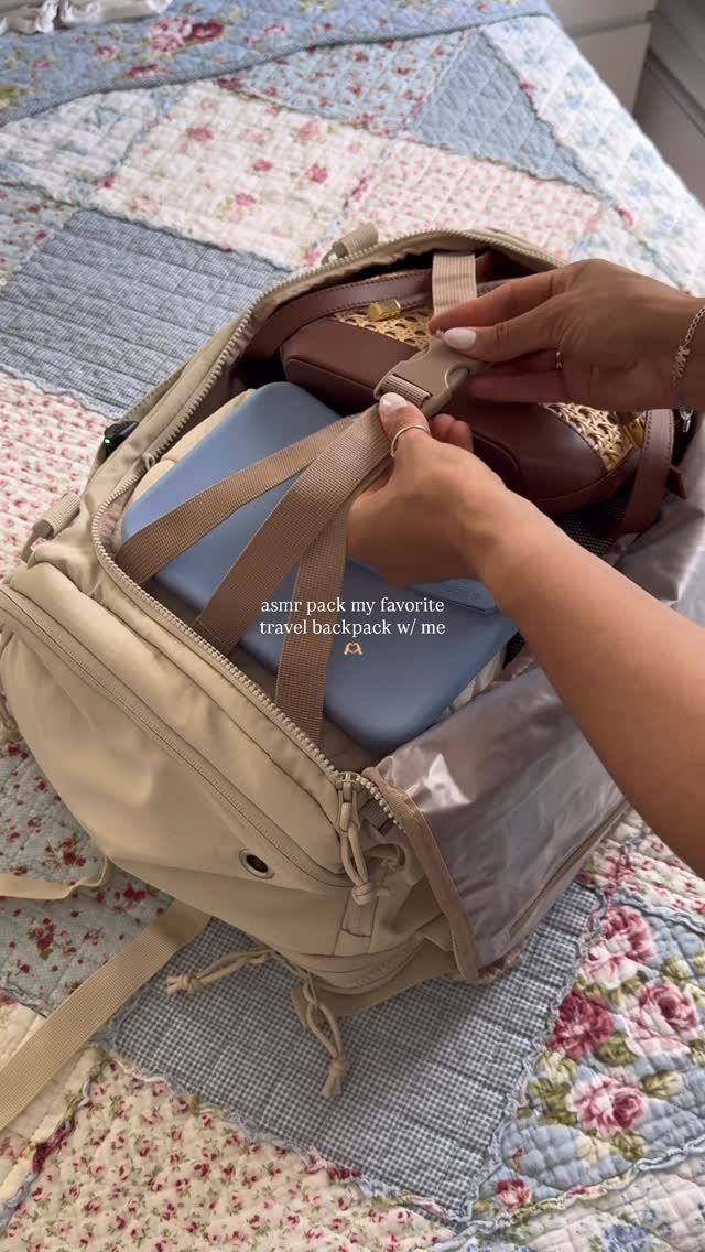 Instagram post by @kaelynofranco for Bagsmart. Caption reads: [...] favorite personal item from....