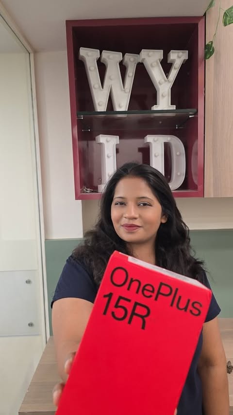 Instagram post by @sonnaaallliii for OnePlus. Caption reads: [...] performance, and zero distractions The....