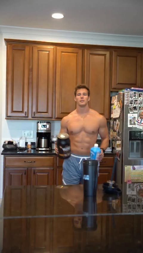 Instagram post by @michaeldean2.0 for MuscleTech. Caption reads: [...] My fav Protein & Nitric Oxide Booster....
