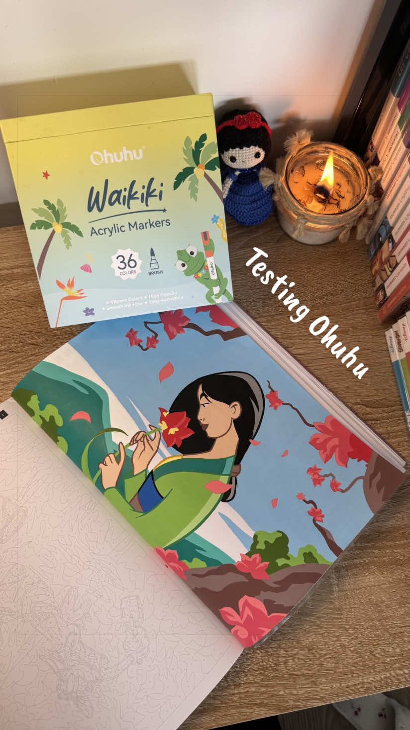 TikTok post by @steffi_coloring for Ohuhu. Caption reads: Coloring with the new Ohuhu Waikiki acrylic brush....