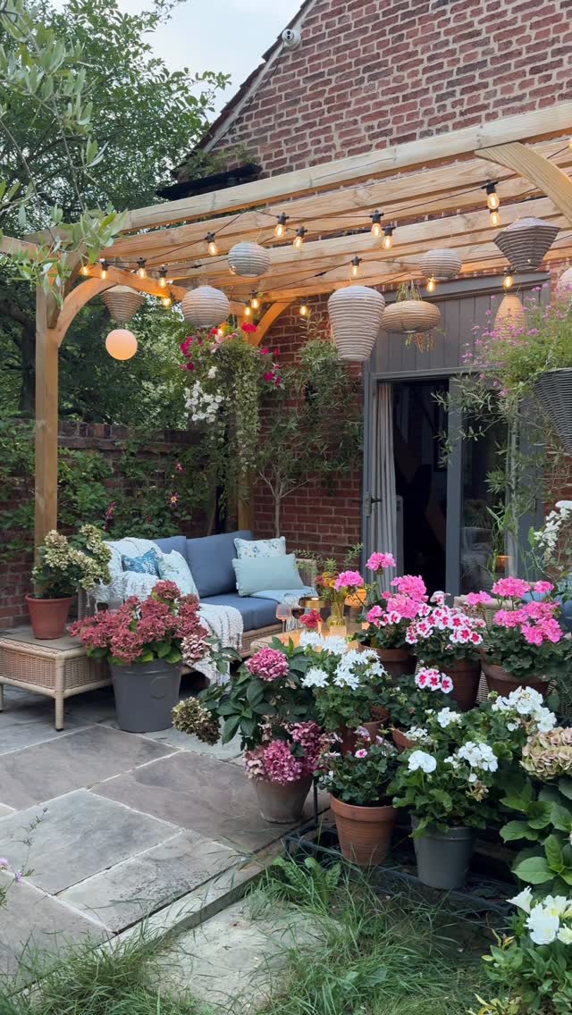 Instagram post by @bydesignermum for Wickes. Caption reads: I’ve had quite a few messages recently asking how....