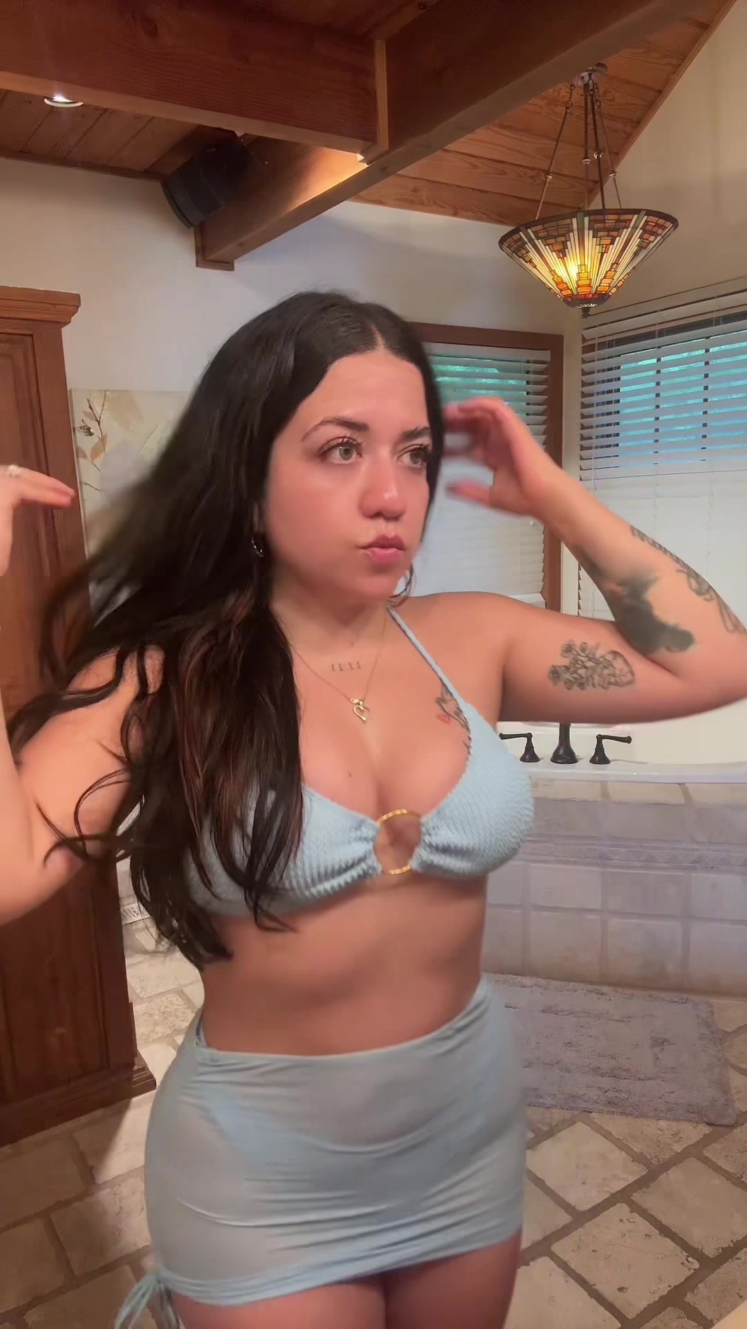 TikTok post by @rosyajk for Fenty Beauty. Caption reads: Buenos días ! ☀️ #dealsforyourdays #dealsforyou....