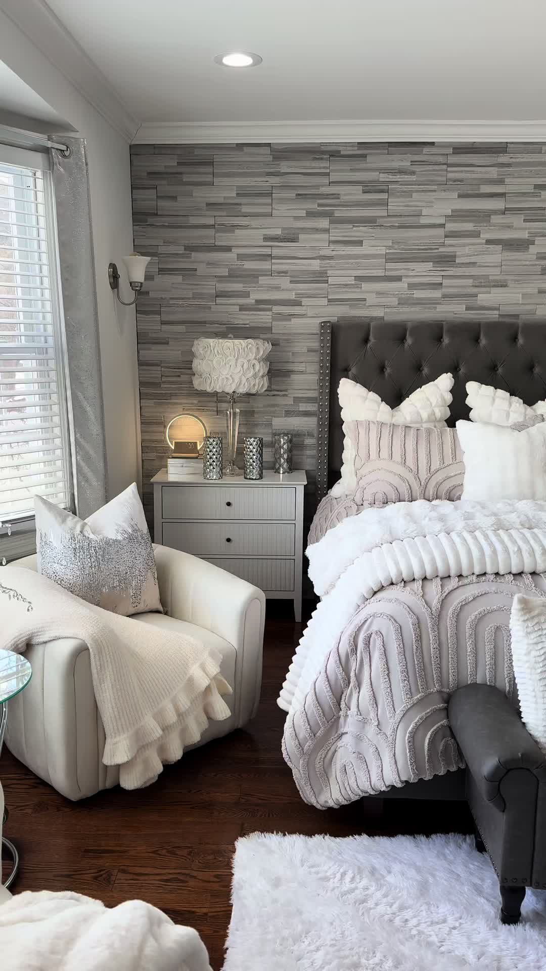 TikTok post by @brendaj528 for Bedsure Home. Caption reads: The Boho Tufted Arch Comforter Set is so pretty.....