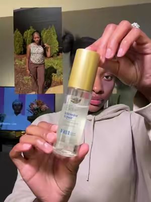 TikTok post by @thejalenamaria for ISEE Hair. Caption reads: [...] crown hair style using crochet hair !....