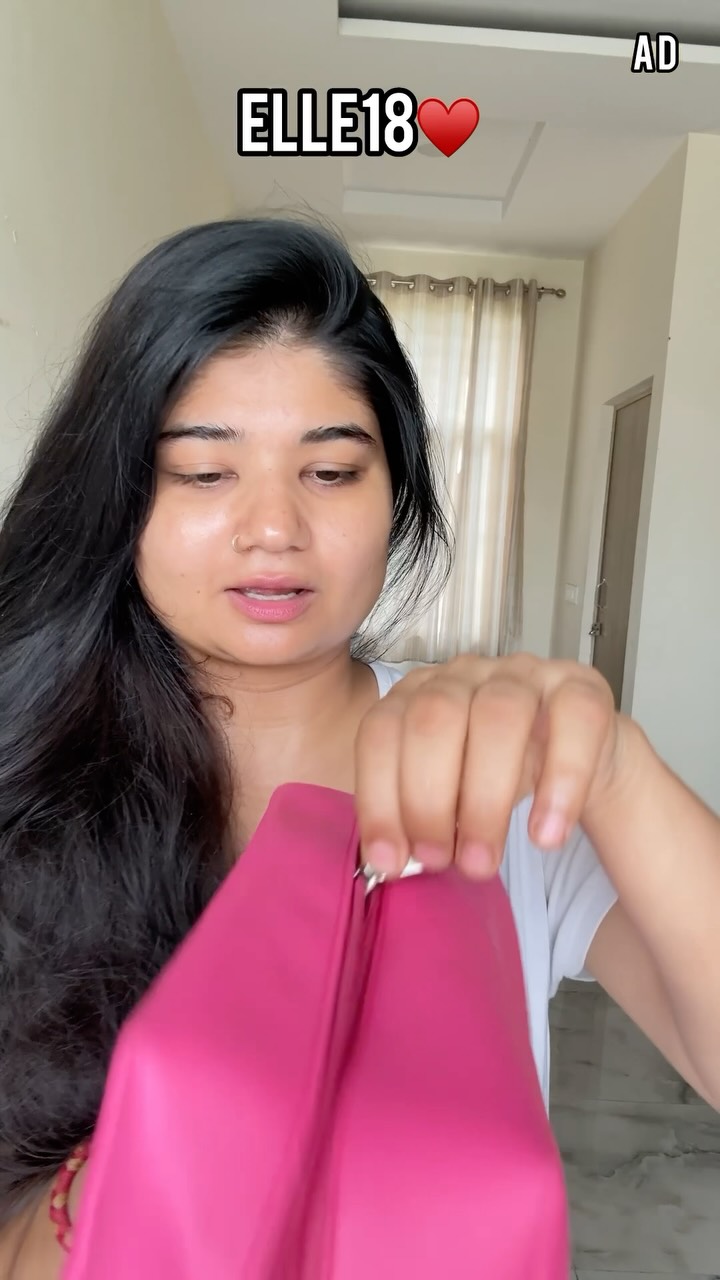 Instagram post by @_jyotsanachamoli for Flipkart. Caption reads: GRW ELLE18♥️

✨ *Use code Elle18Beauty50 to get....