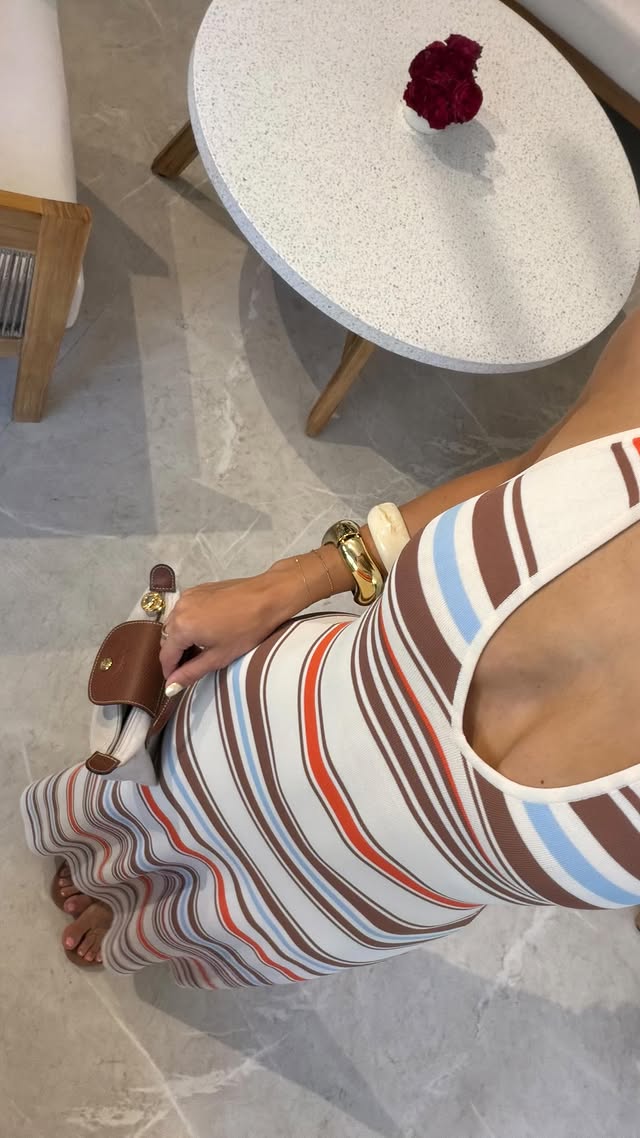 Instagram post by @isabellaskocic for Emirates. Caption reads: Come to the Aus Open with me and @emirates ❤️....