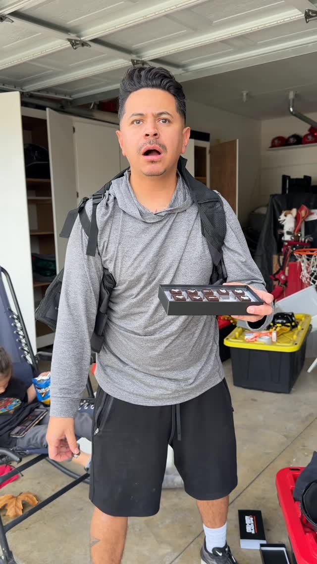 Instagram post by @kennalovescisco for Call of Duty. Caption reads: Who is ready? Drop your gamer Tags!!! @callofduty....