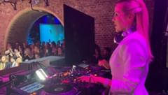 Instagram post by @nataliaparisartist for London Fashion Week. Caption reads: [...] 
With my partner @grillomusic68....