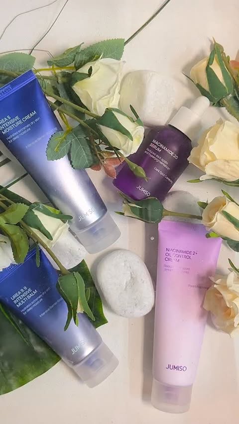Instagram post by @glitterycosmo for MOIDA K-Beauty. Caption reads: @jumiso_global has really changed my skin care....