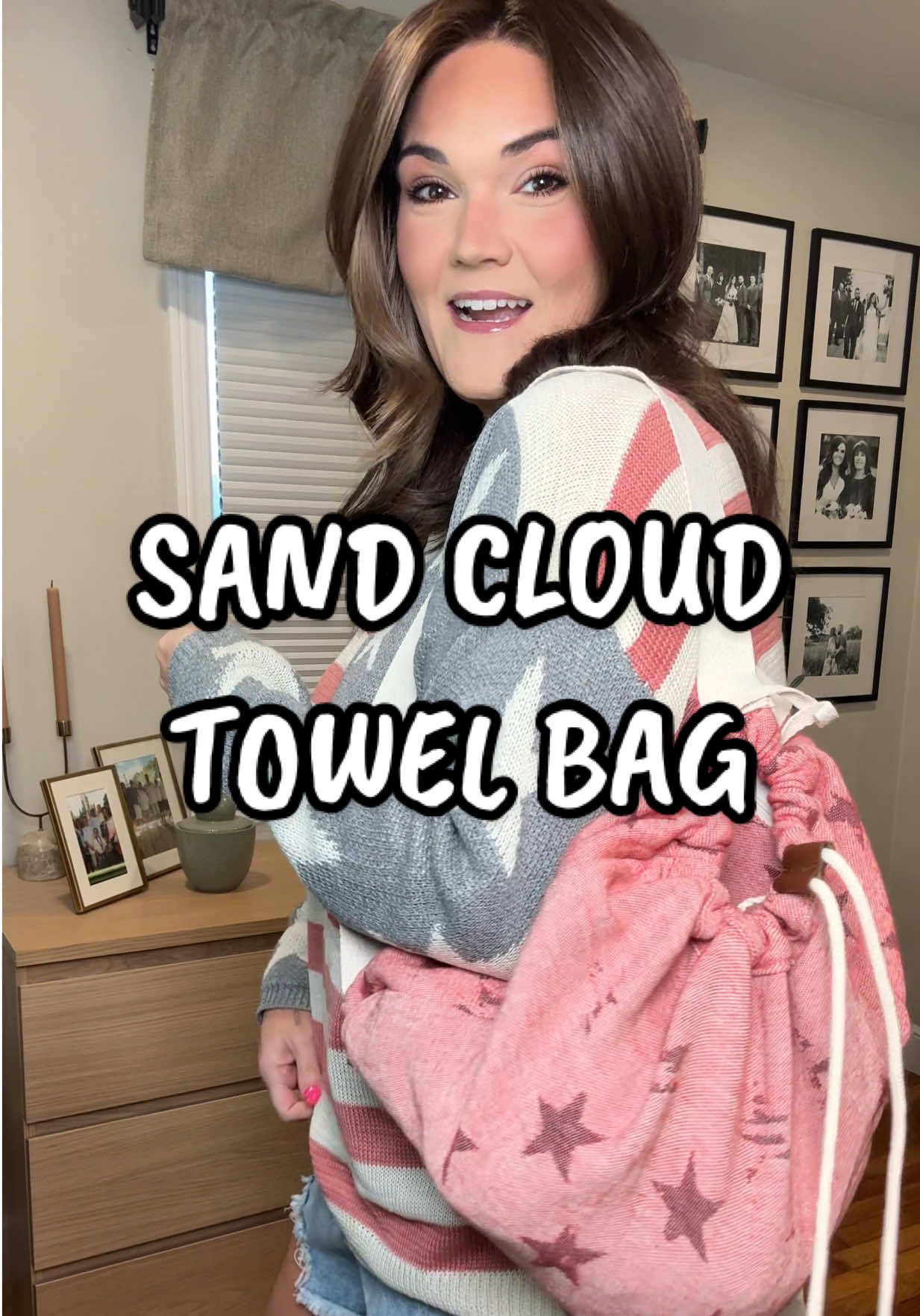 TikTok post by @fe.roper for Sand Cloud. Caption reads: Do you have a @Sand Cloud towel bag for this....