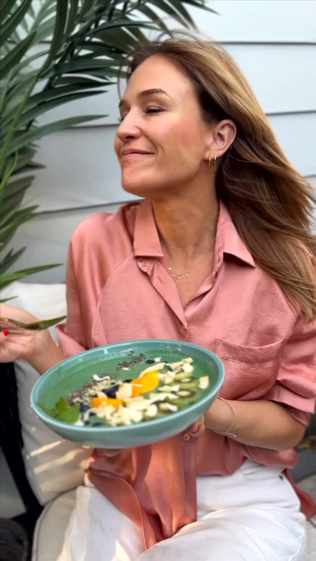 Instagram post by @yowcitystyle for TELUS. Caption reads: [...] zero stress. But here’s the fun part - TELUS....