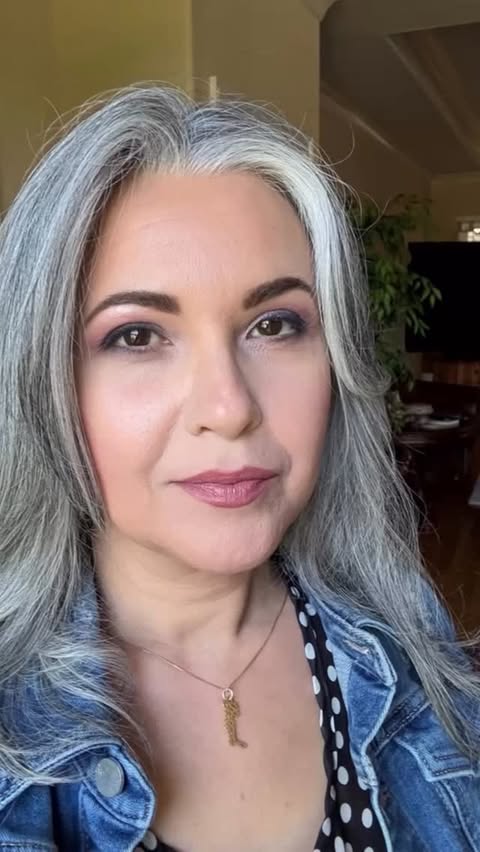 Instagram post by @born_to_make_a__difference for jane iredale. Caption reads: [...] and makeup Inspiration. Makeup from....